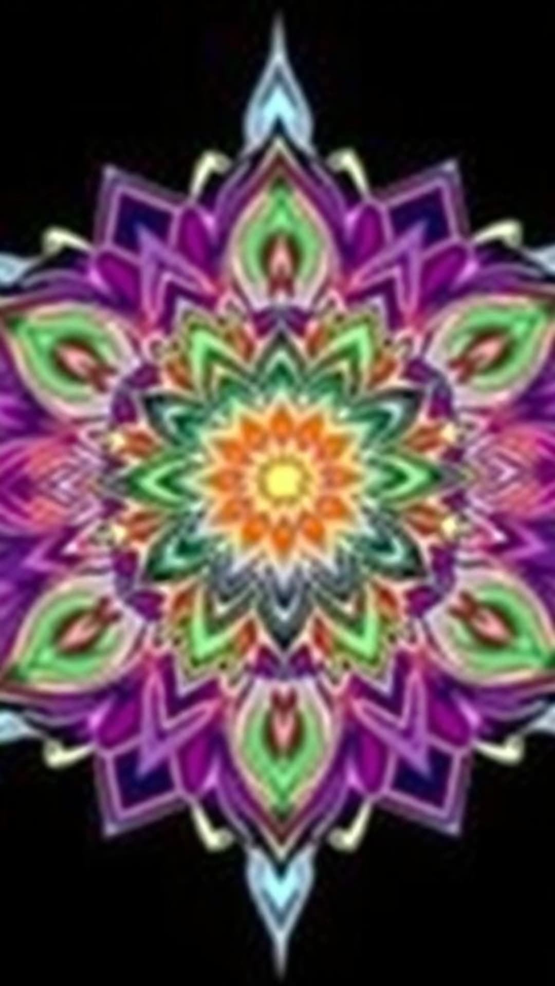 mandala geometrici schemi simmetrici dettagli intricati palette di colori vibranti tema spirituale atmosfera meditativa
