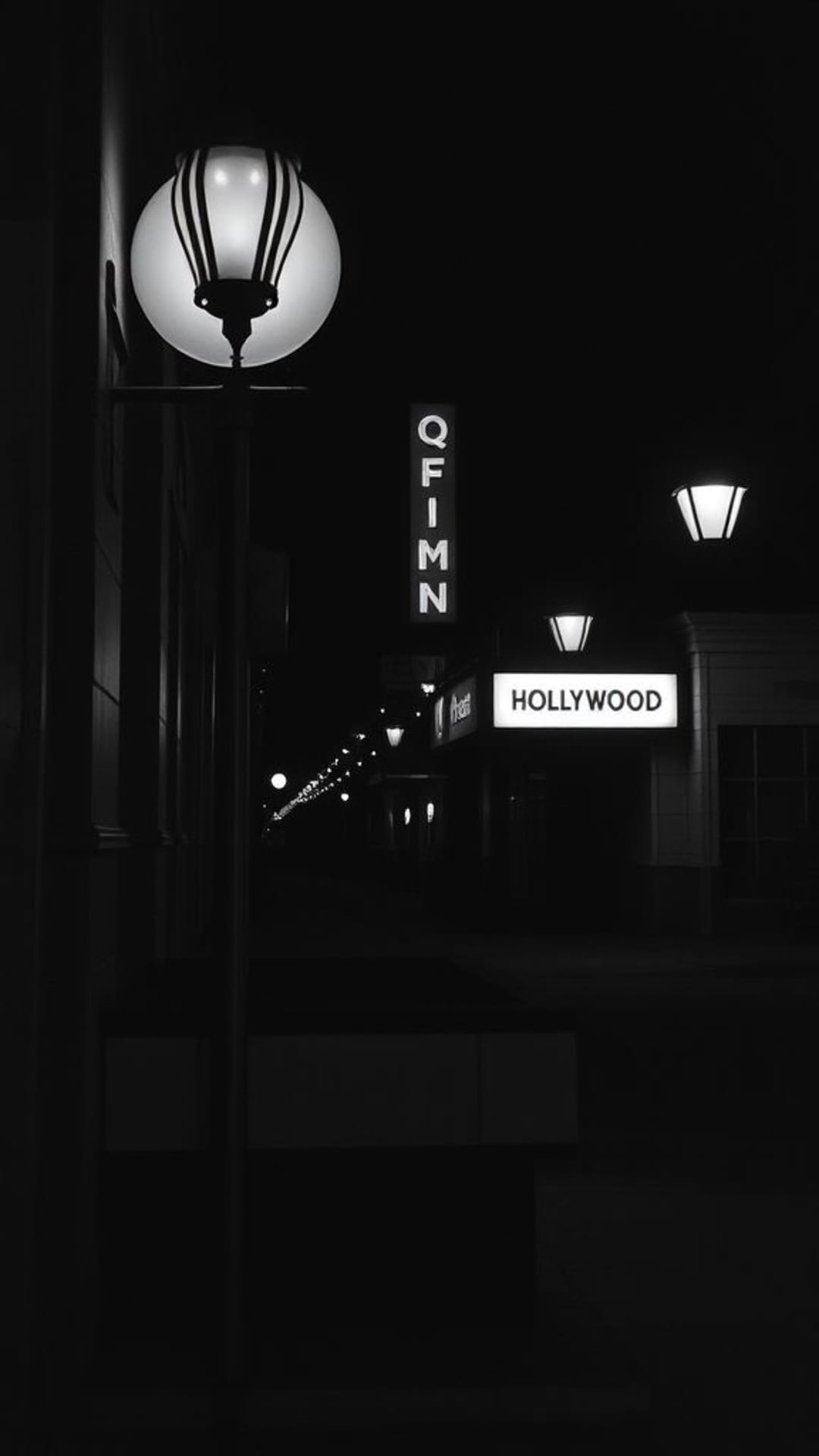 film noir cinematografico in bianco e nero con ombre drammatiche classico Hollywood degli vecchi tempi