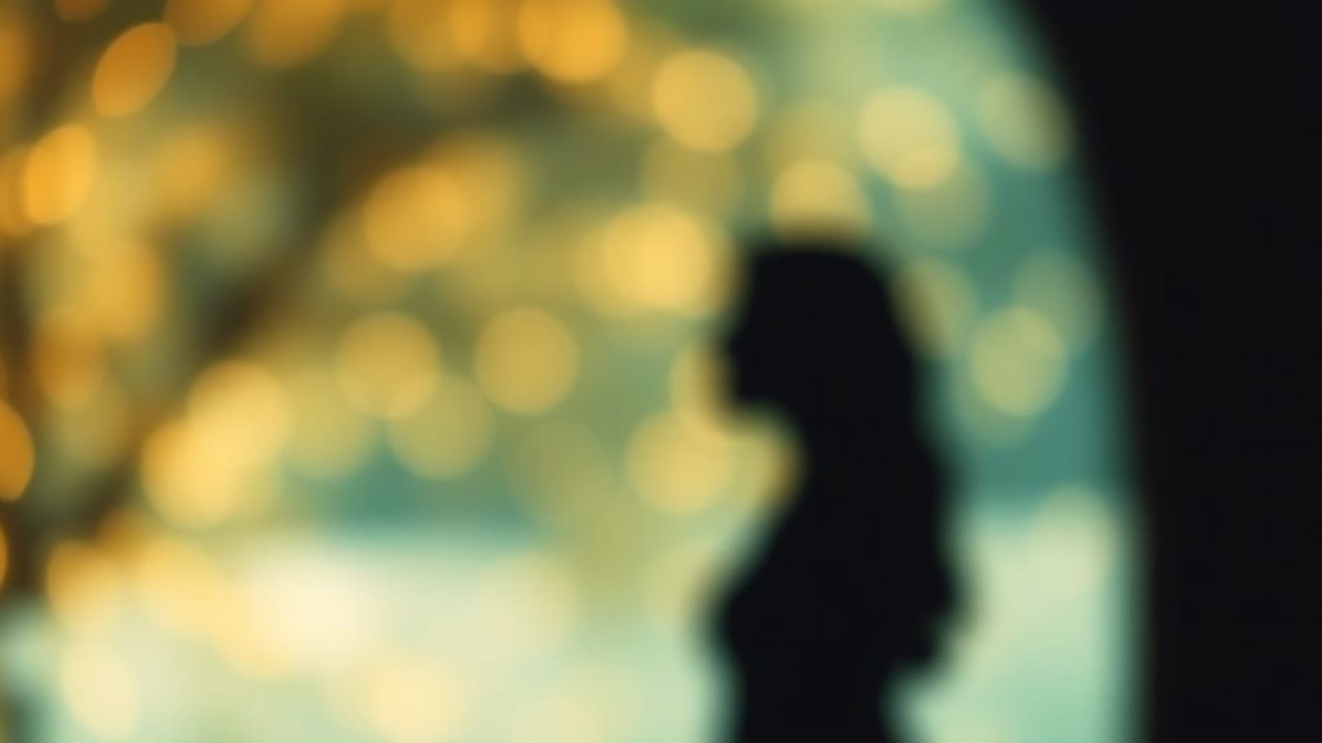 Galerie de portraits flous en douceur avec silhouettes gracieuses arrière-plan flou avec effet bokeh fond ecran