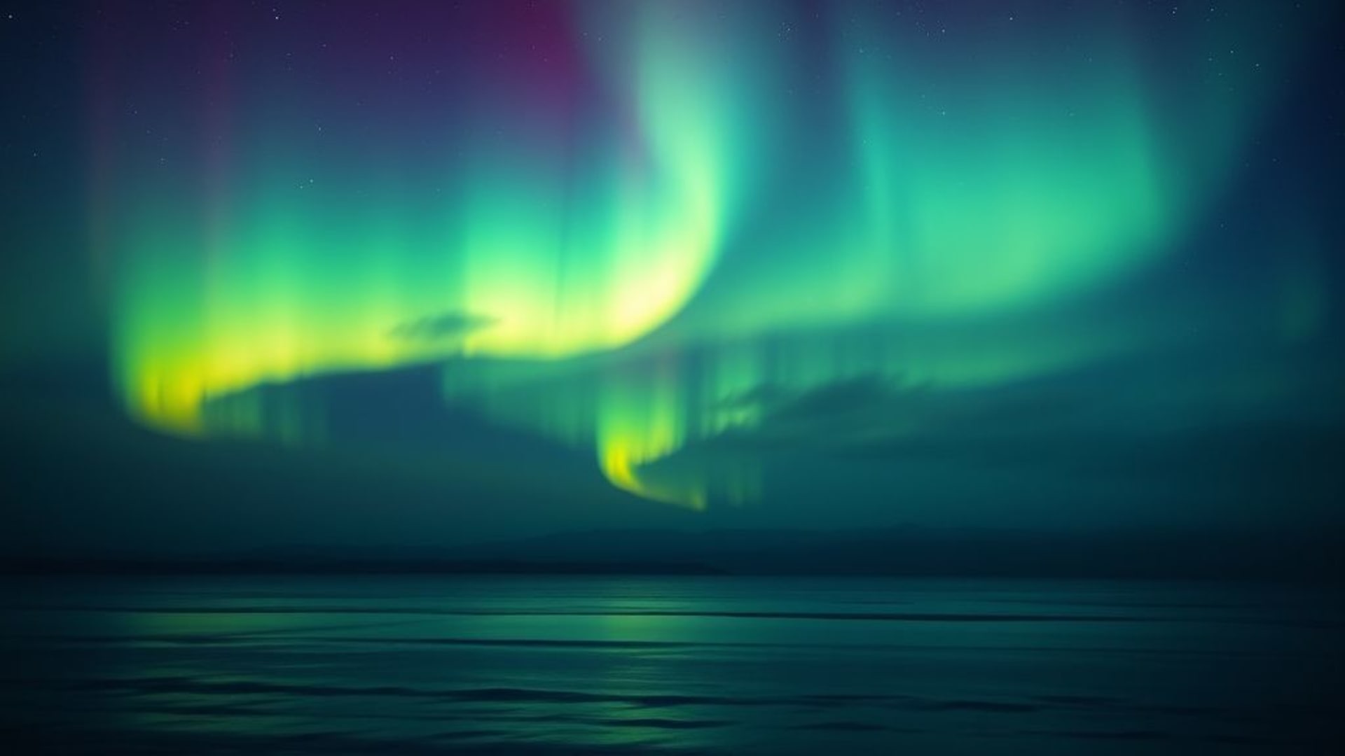 ciel d'aurore boréale dégradé fond d'écran photoréaliste onirique effets de mouvement