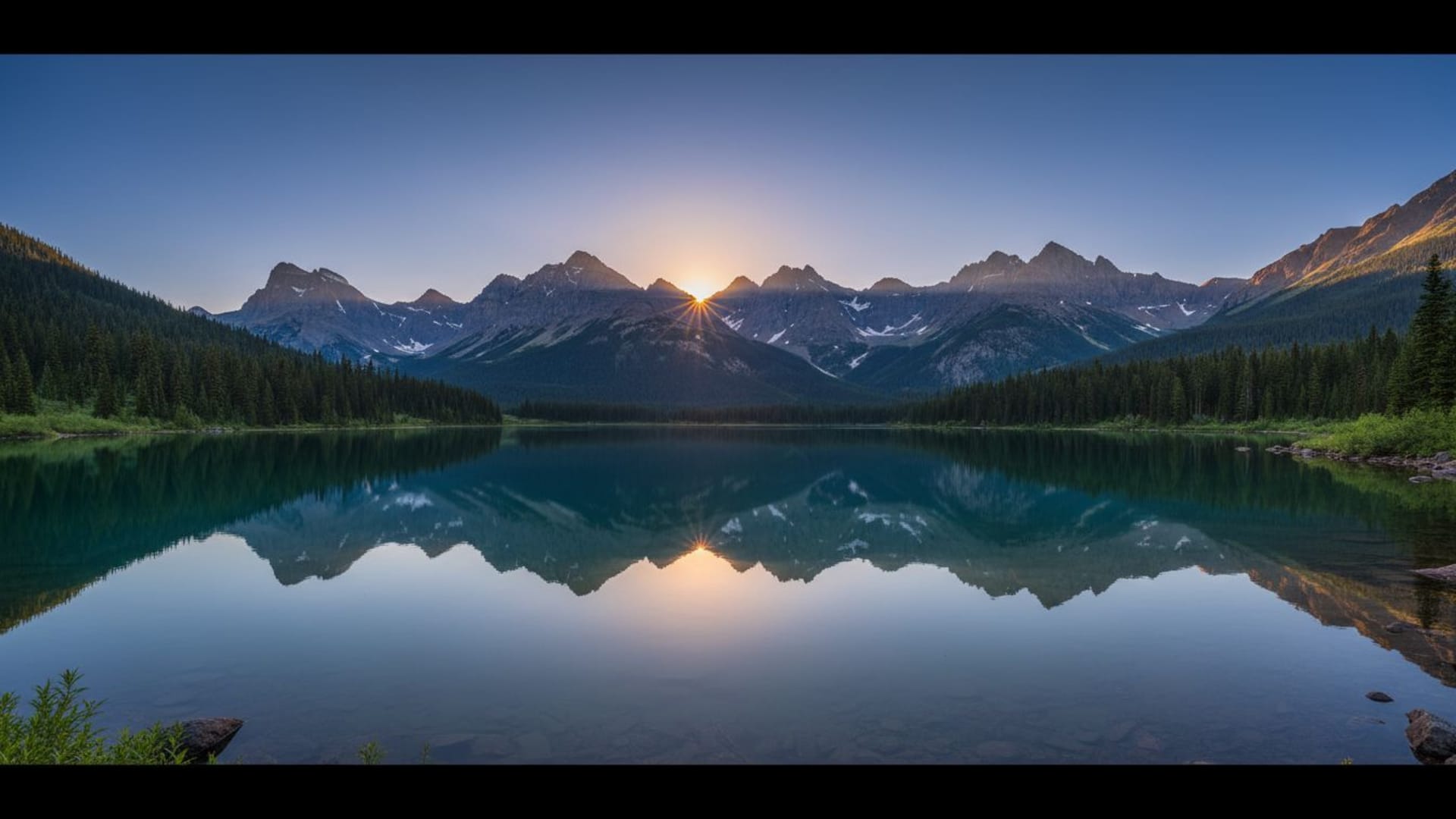 Reflet du lac de montagne au lever du soleil, calme, bleu, vert, fond d'écran, paysage naturel